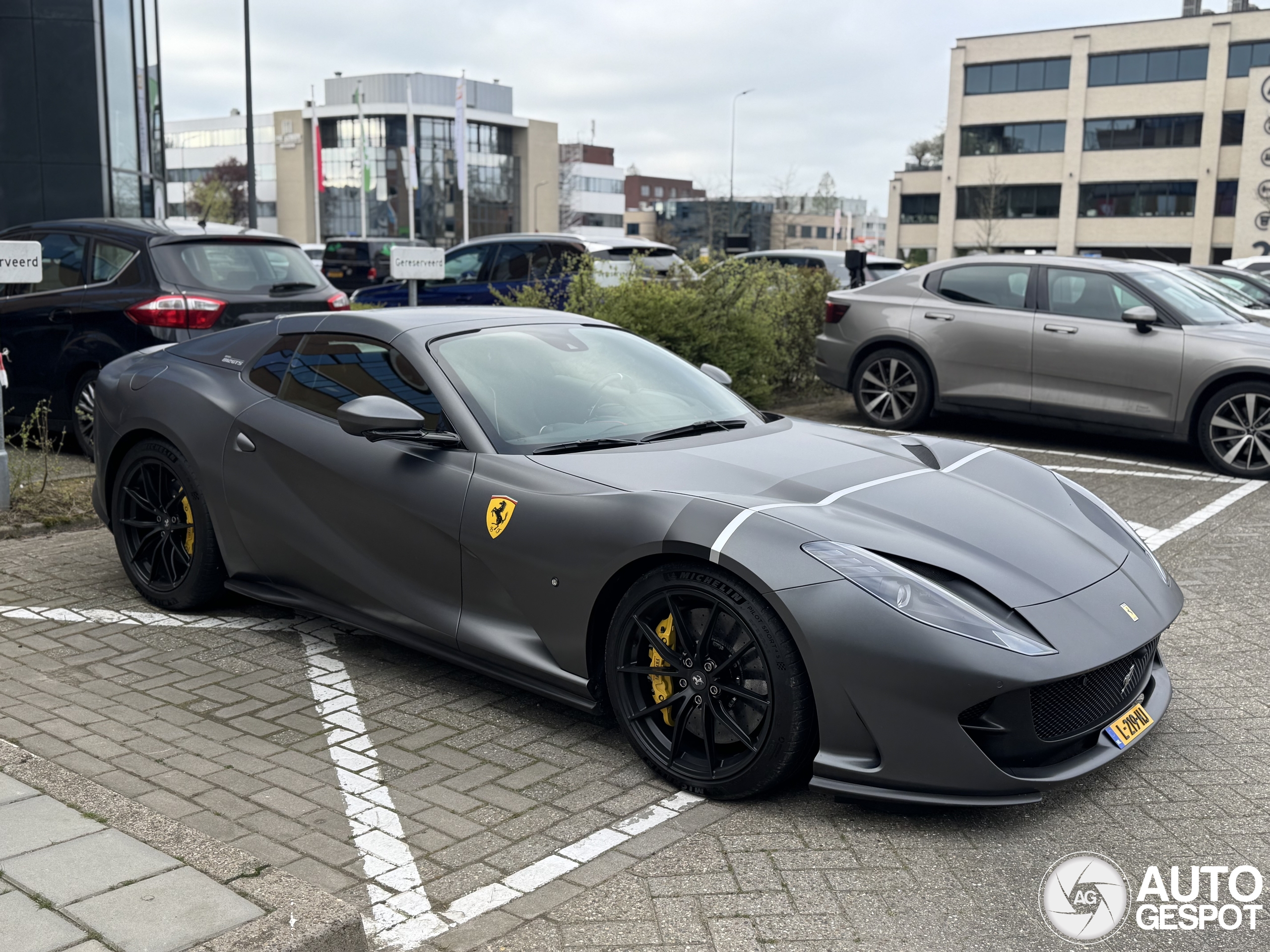 Ferrari 812 GTS