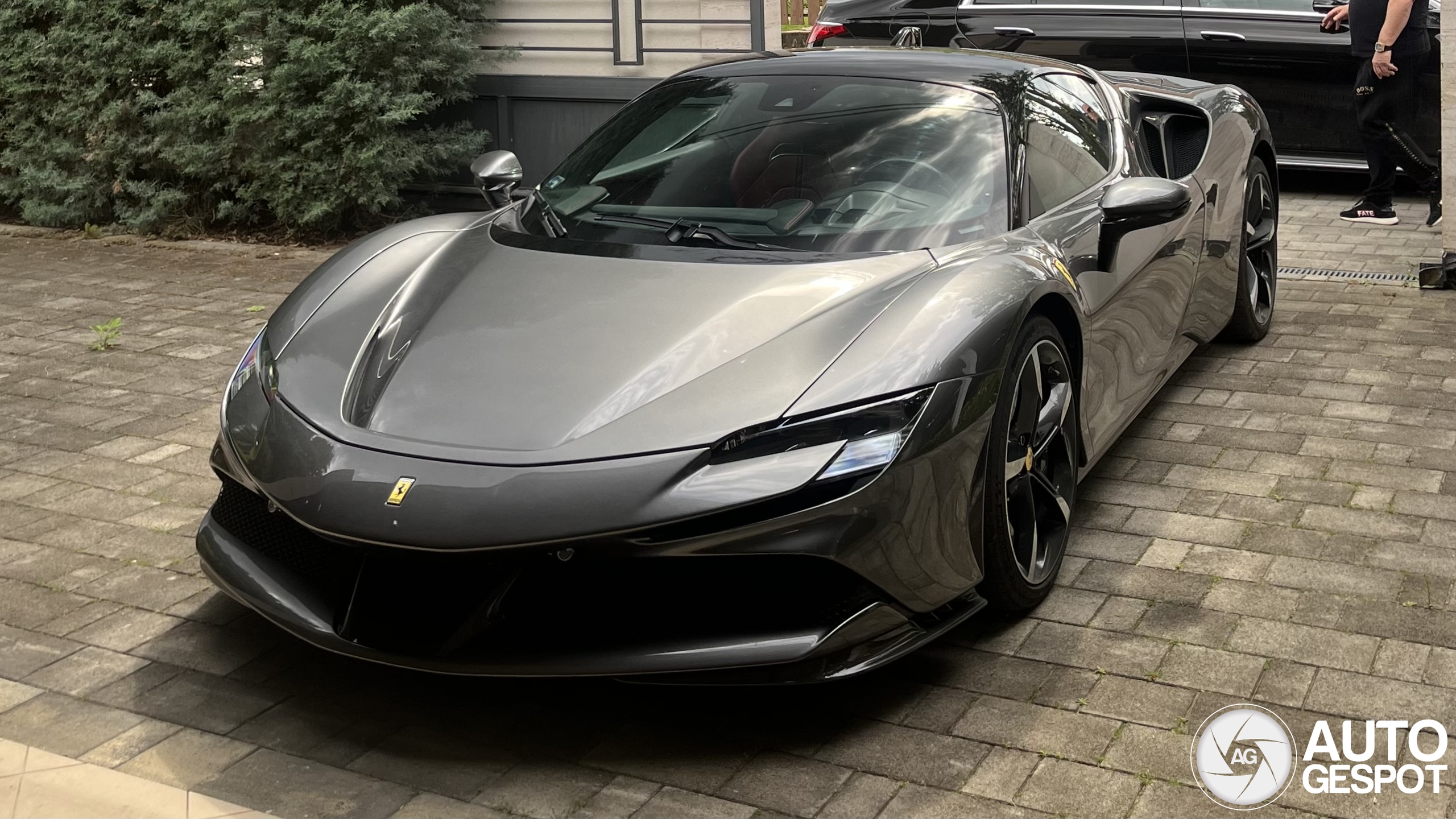 Ferrari SF90 Stradale
