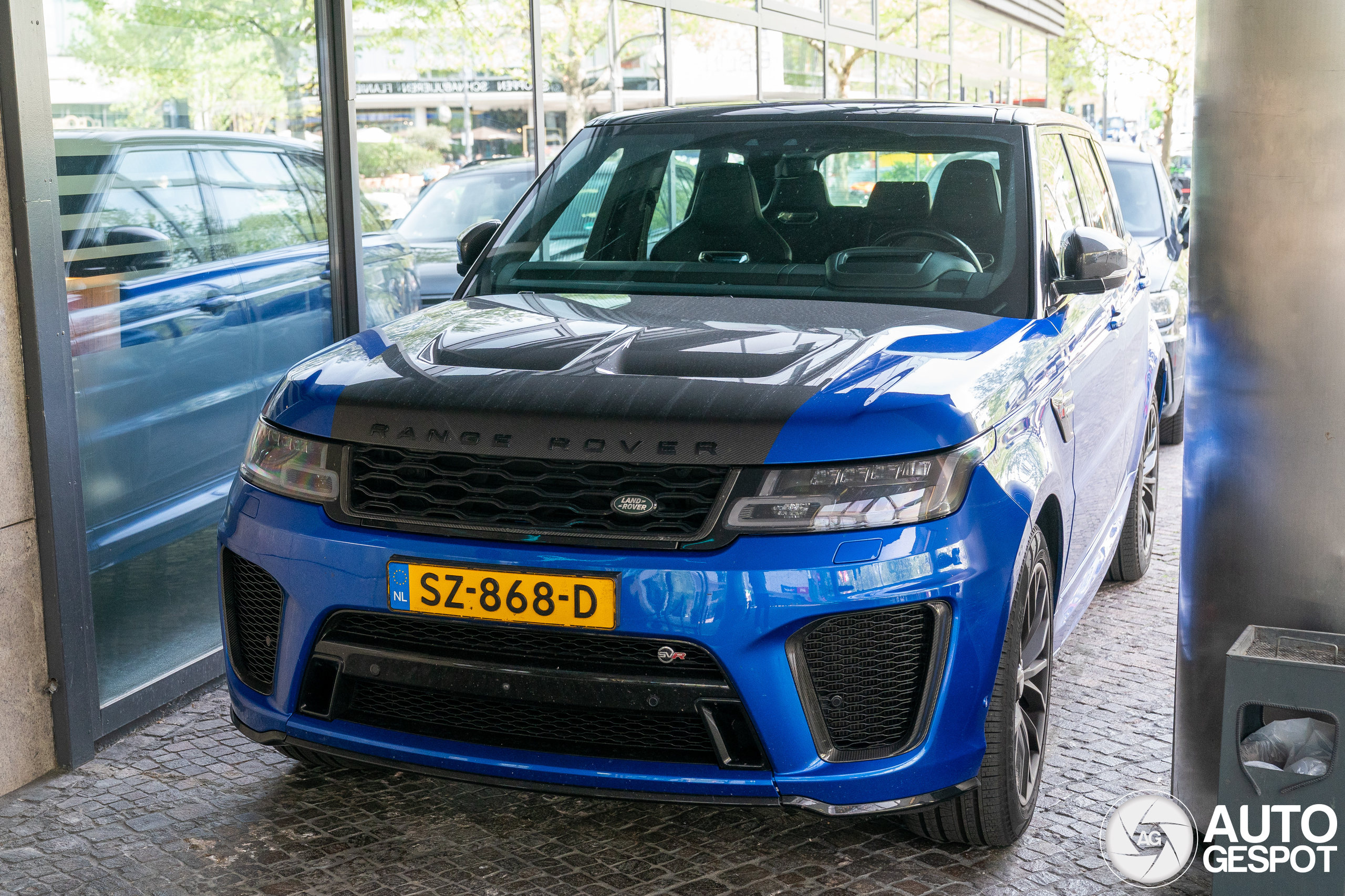 Land Rover Range Rover Sport SVR 2018 Carbon Edition