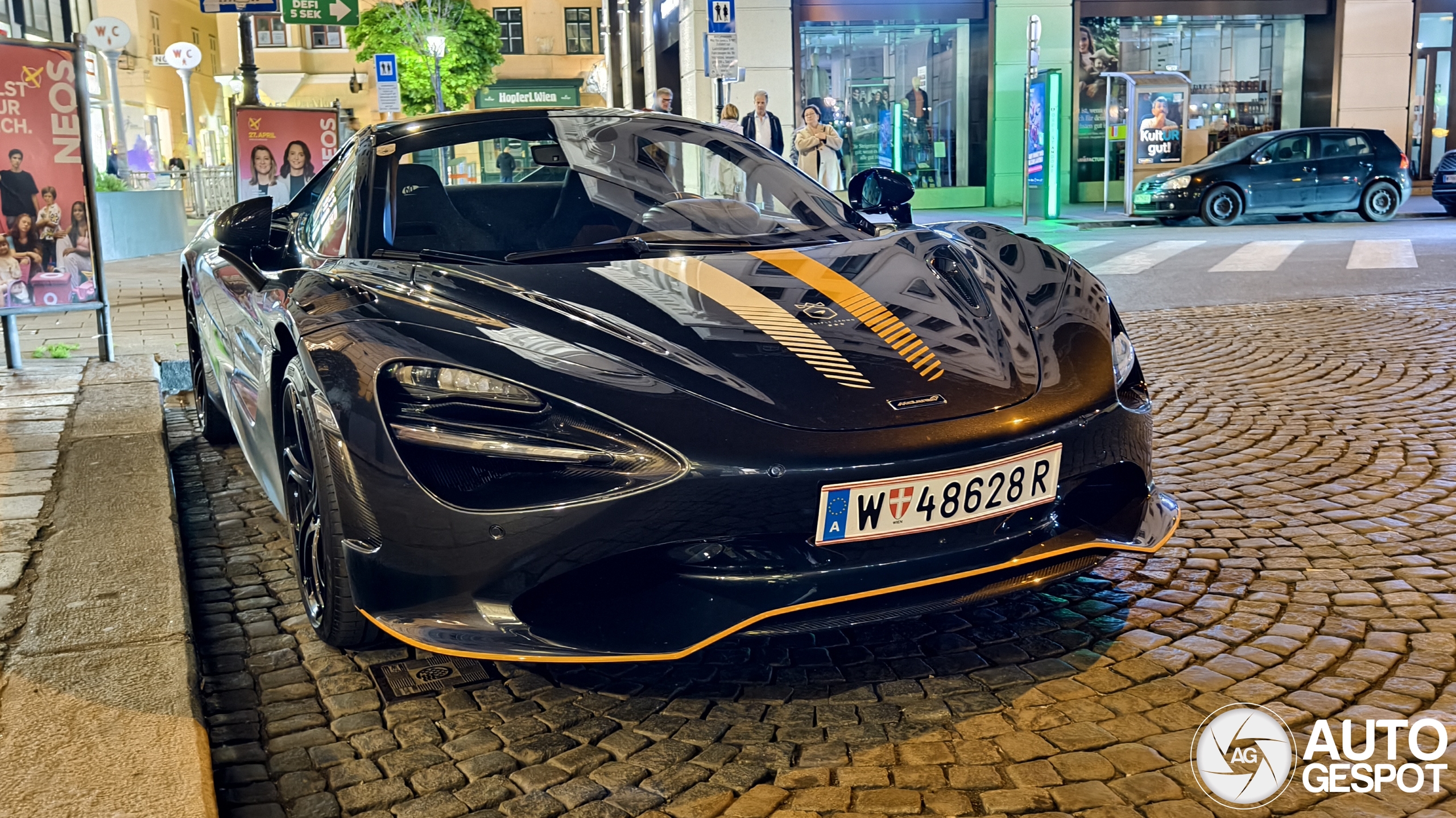 McLaren 750S Spider Triple Crown