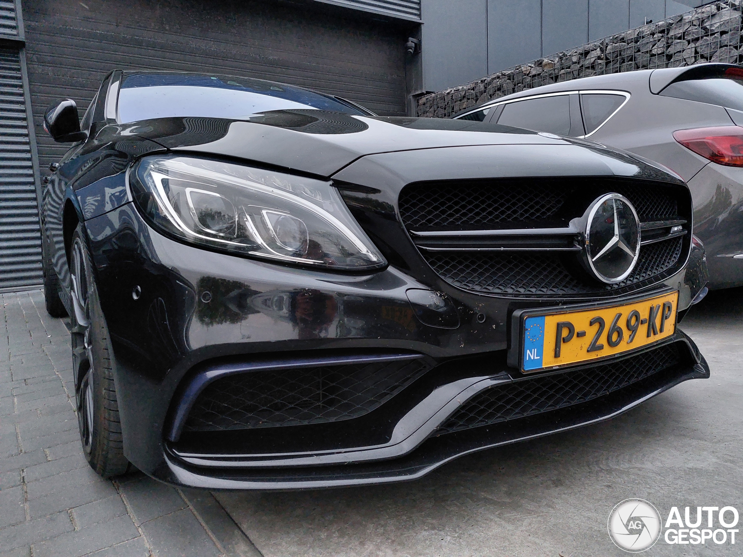 Mercedes-AMG C 63 S W205