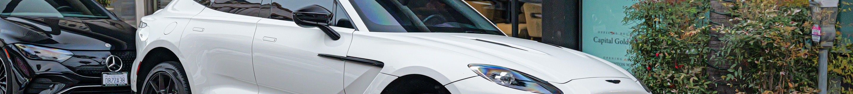 Aston Martin DBX
