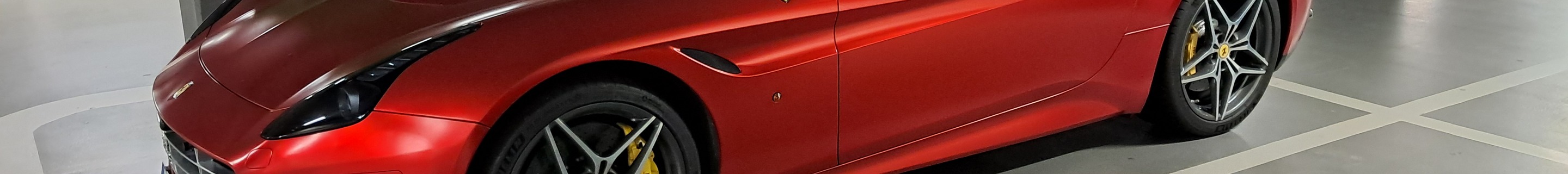 Ferrari California T