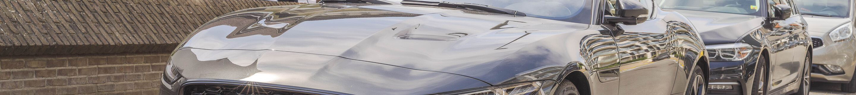 Jaguar F-TYPE P450 75 Coupé