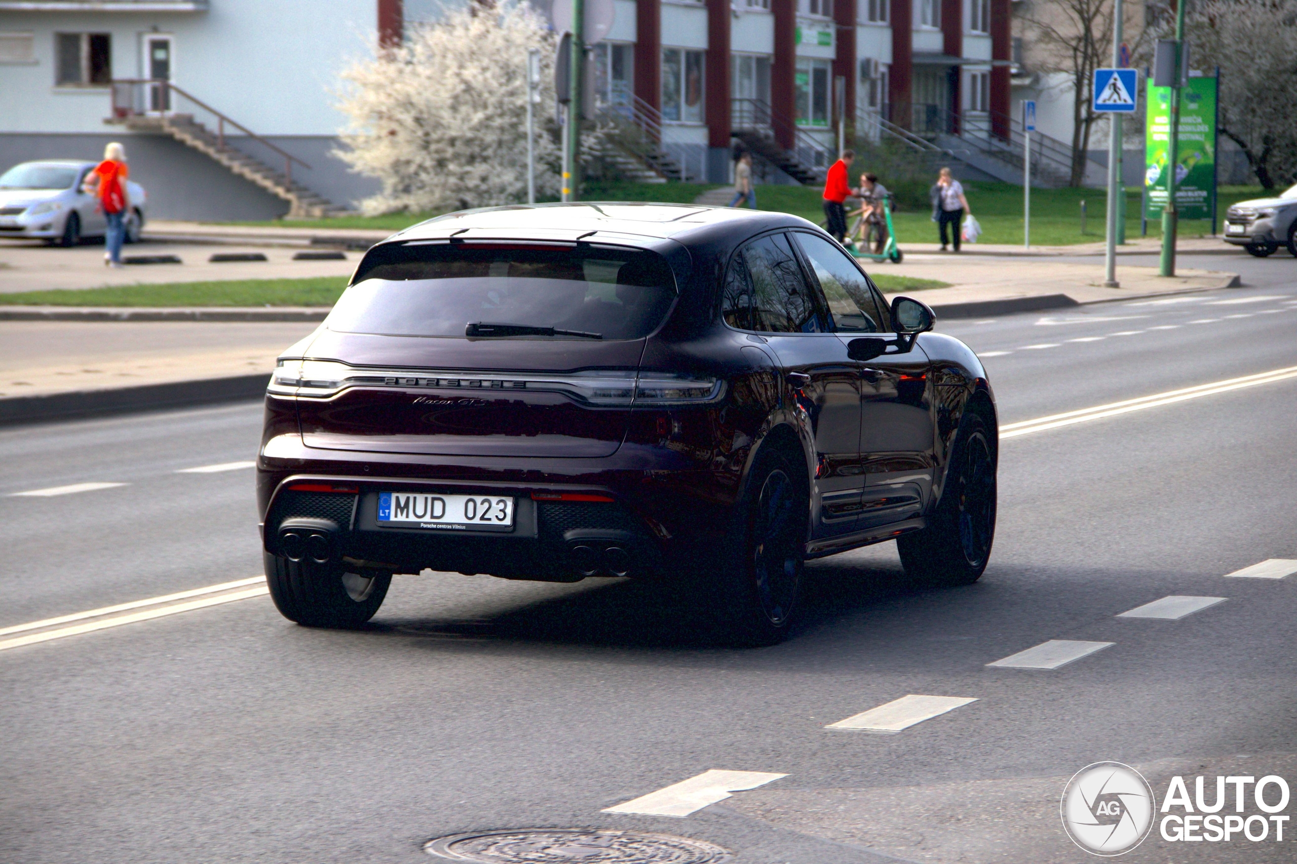 Porsche 95B Macan GTS MkIII