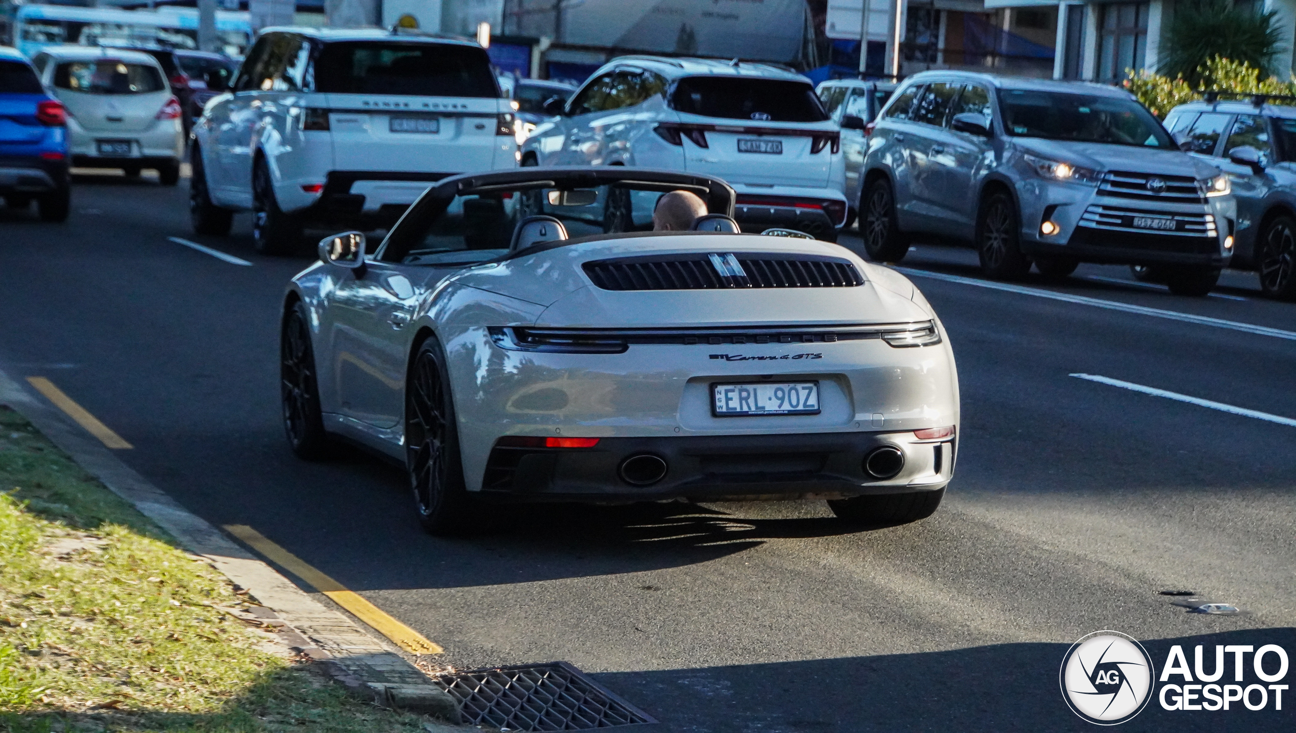 Porsche 992 Carrera 4 GTS Cabriolet