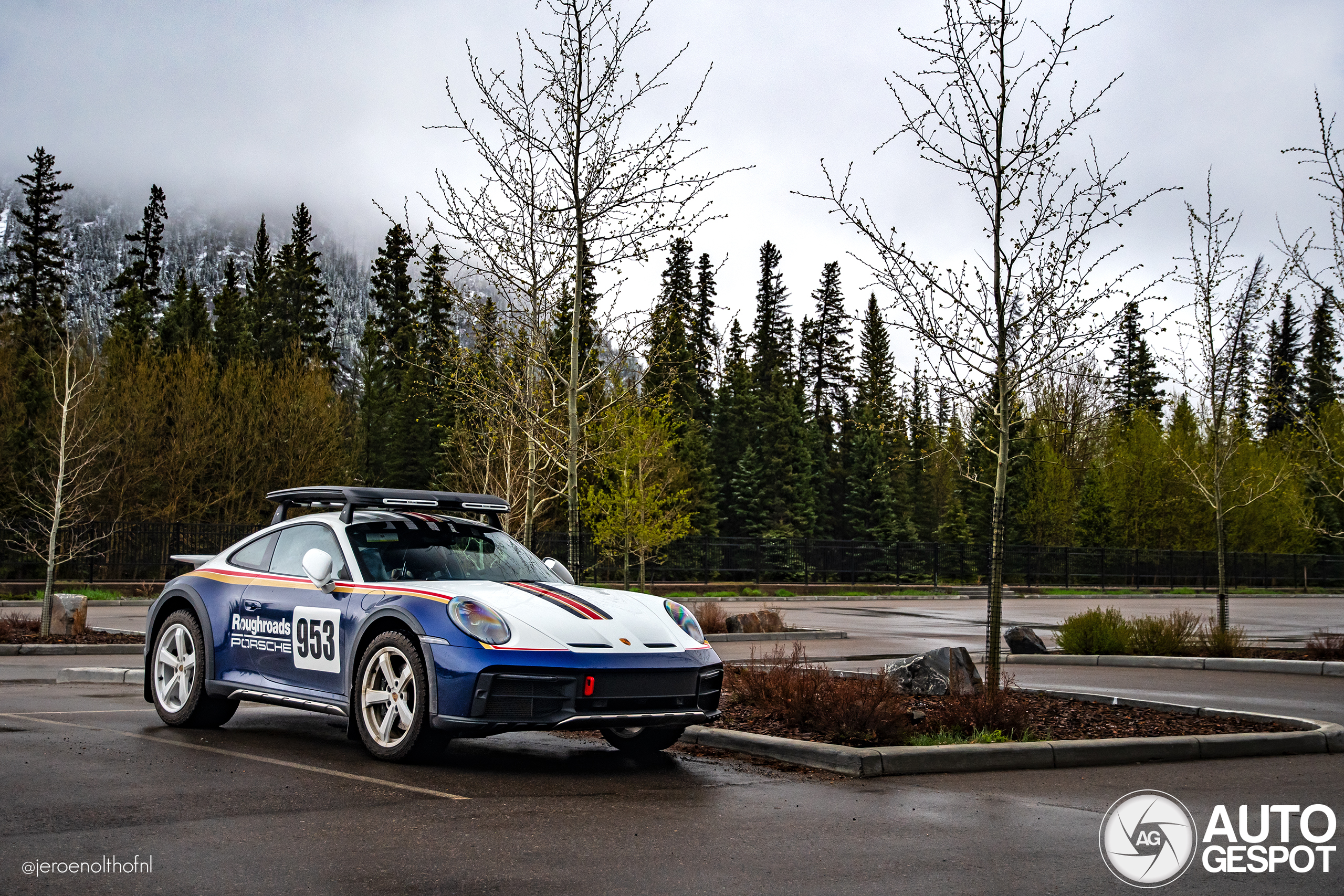 Porsche 992 Dakar