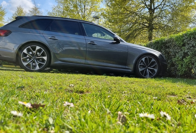 Audi RS4 Avant B9