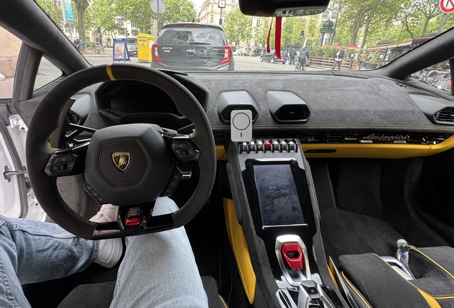 Lamborghini Huracán LP640-2 Tecnica