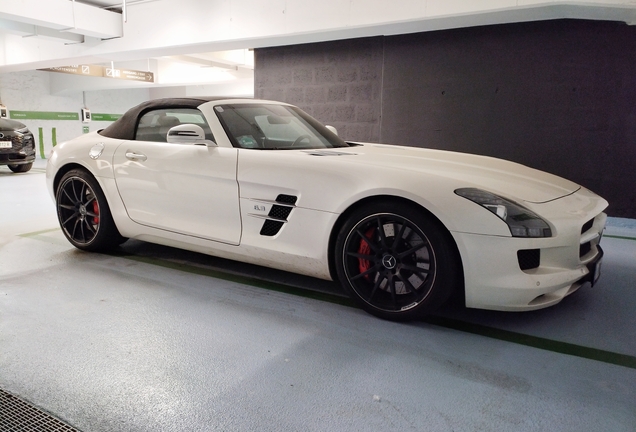 Mercedes-Benz SLS AMG Roadster