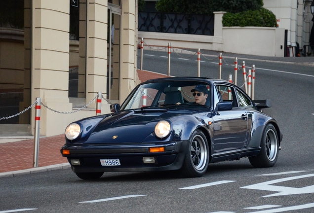 Porsche 930 Turbo