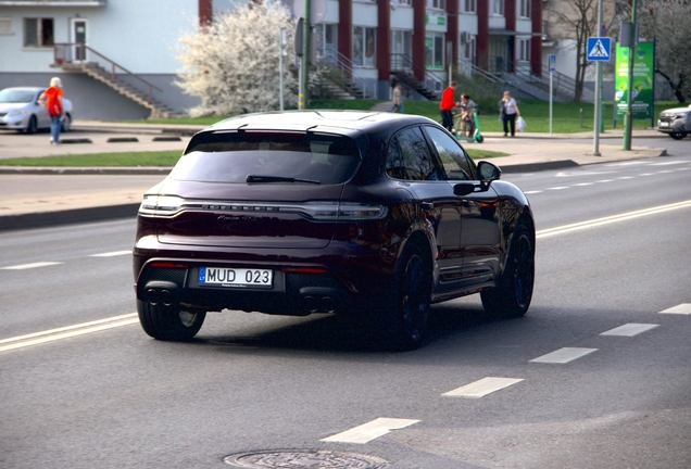 Porsche 95B Macan GTS MkIII