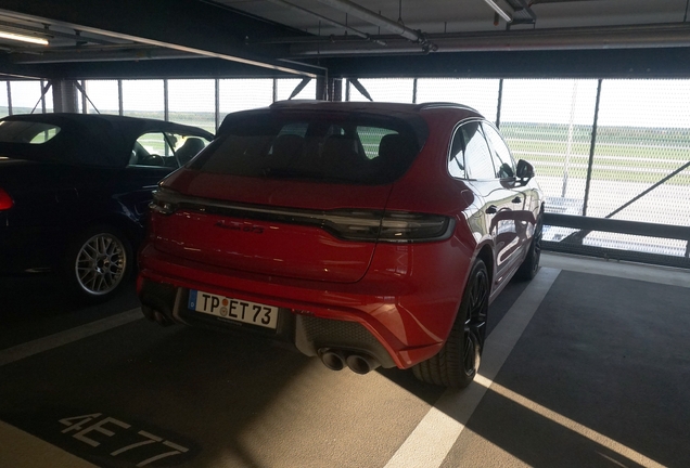 Porsche 95B Macan GTS MkIII