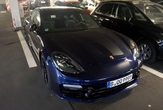 Porsche 971 Panamera GTS MkII