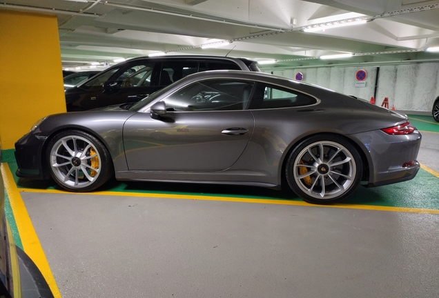 Porsche 991 GT3 Touring