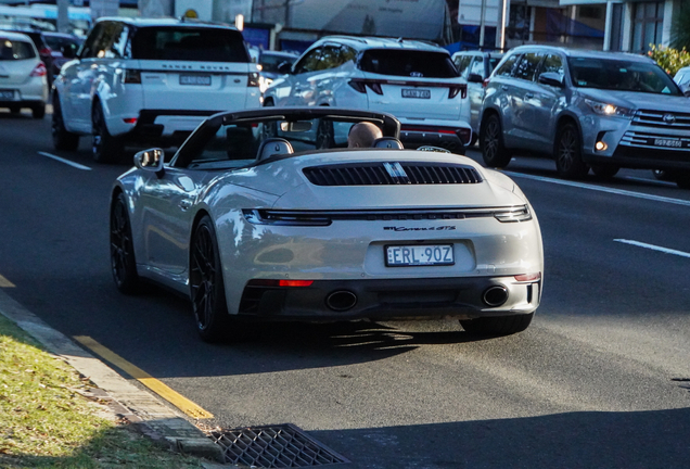 Porsche 992 Carrera 4 GTS Cabriolet