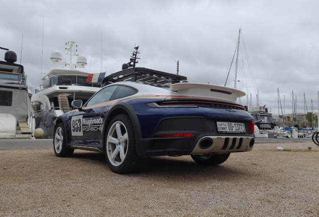 Porsche 992 Dakar