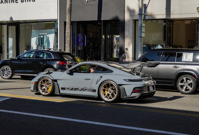 Porsche 992 GT3 RS Weissach Package