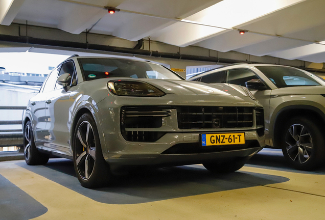 Porsche 9YA Cayenne Turbo E-Hybrid