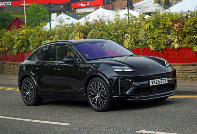 Porsche Macan EV Turbo