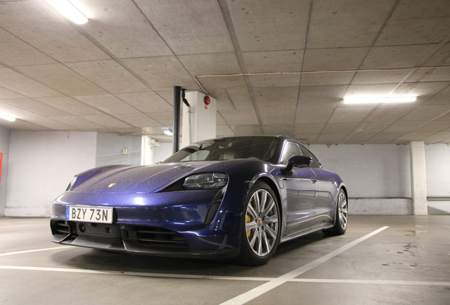 Porsche Taycan Turbo S