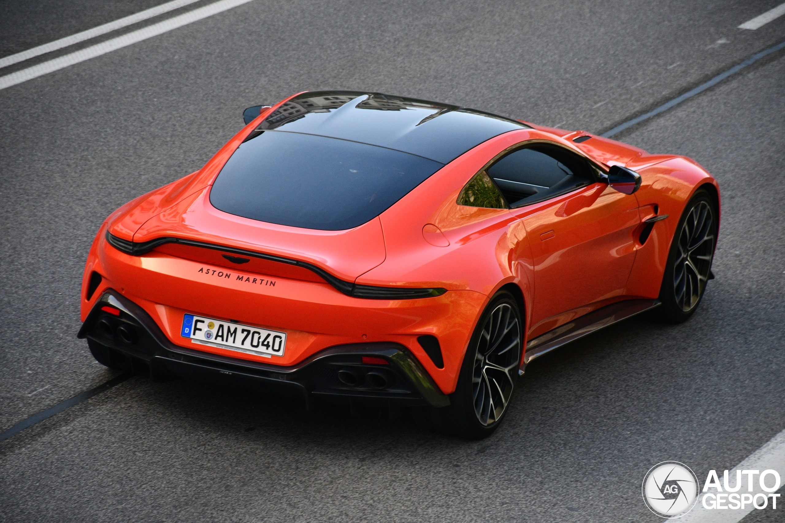 Aston Martin Vantage 2024