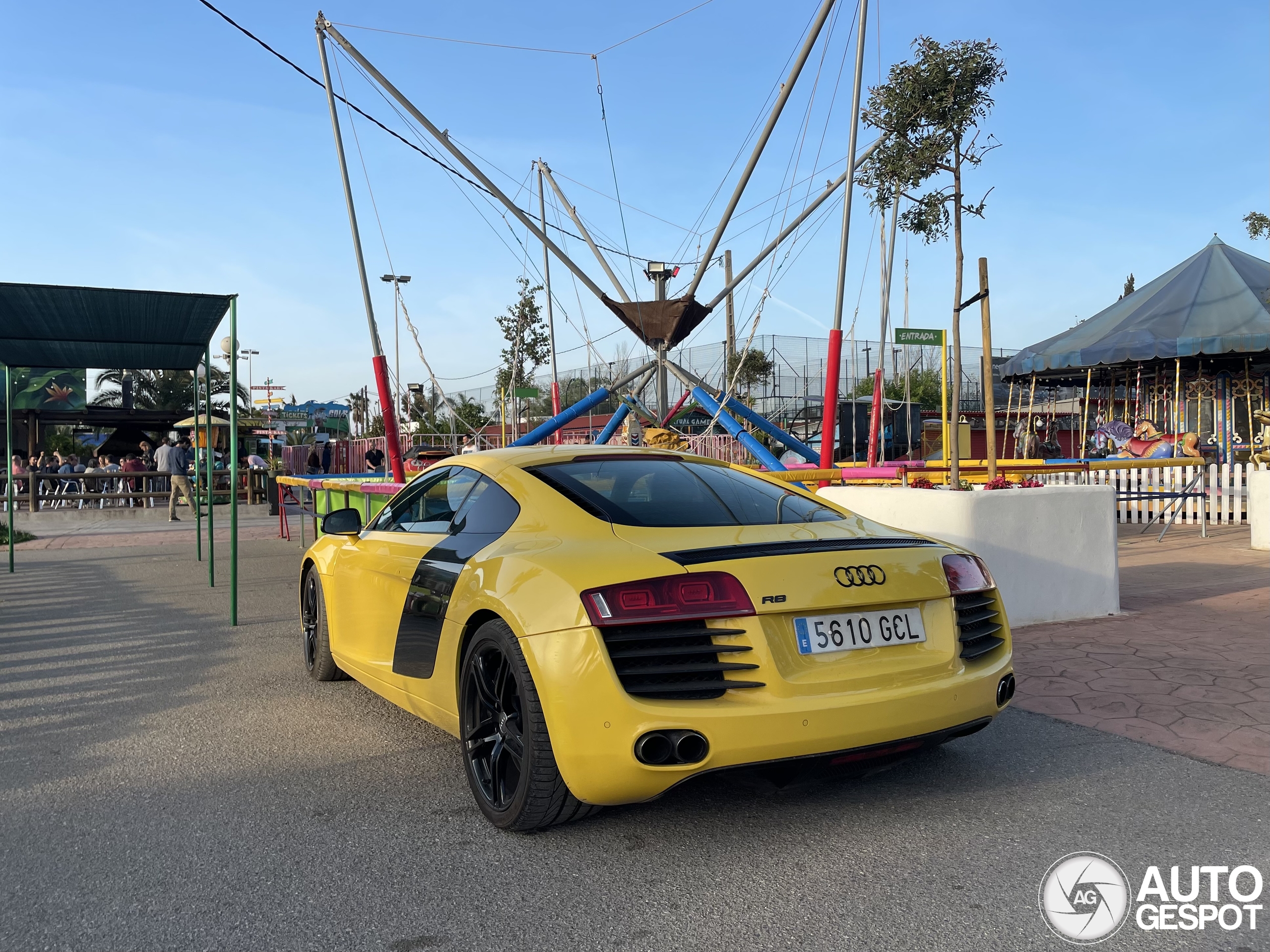 Audi R8