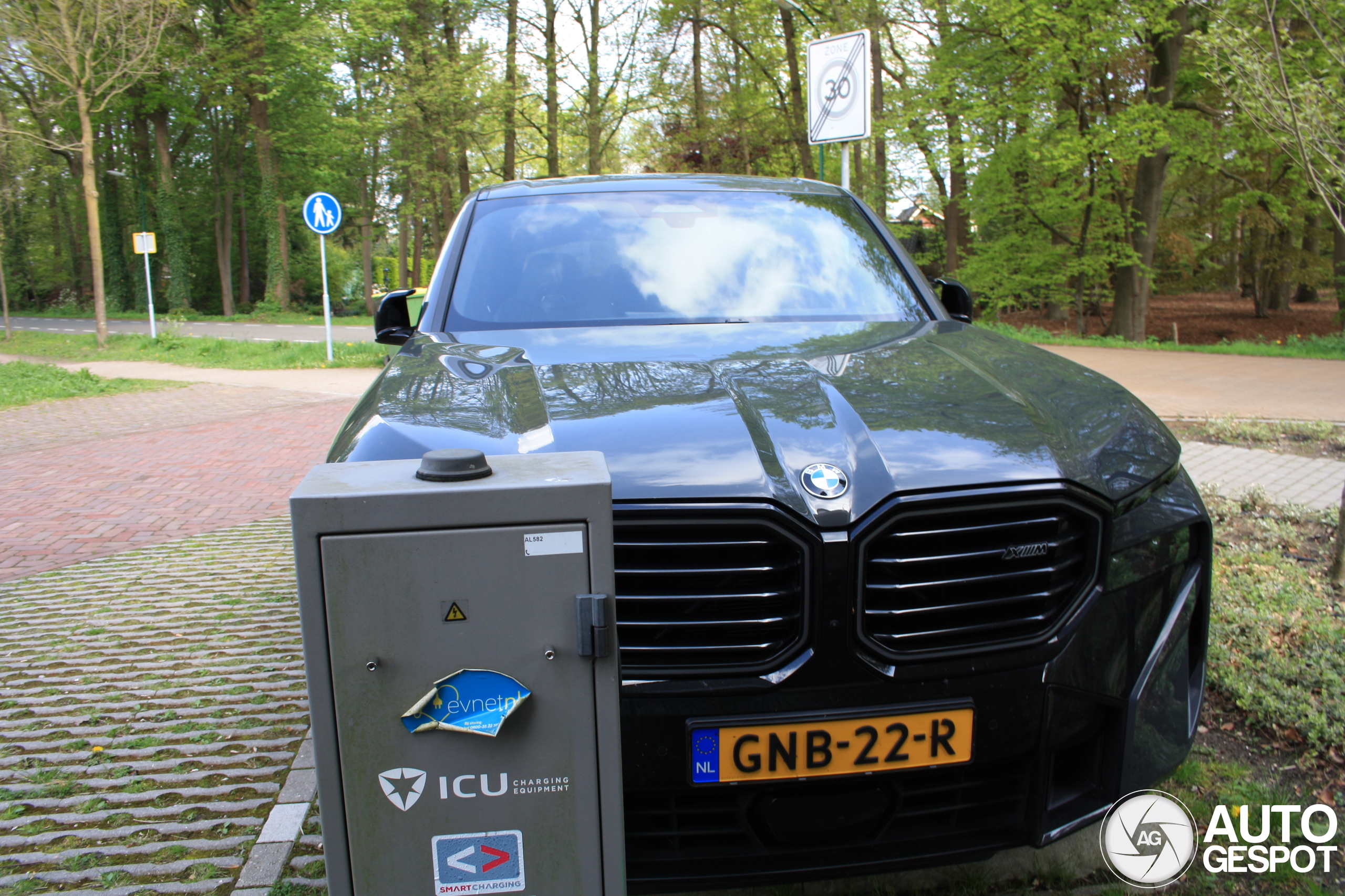 BMW XM G09