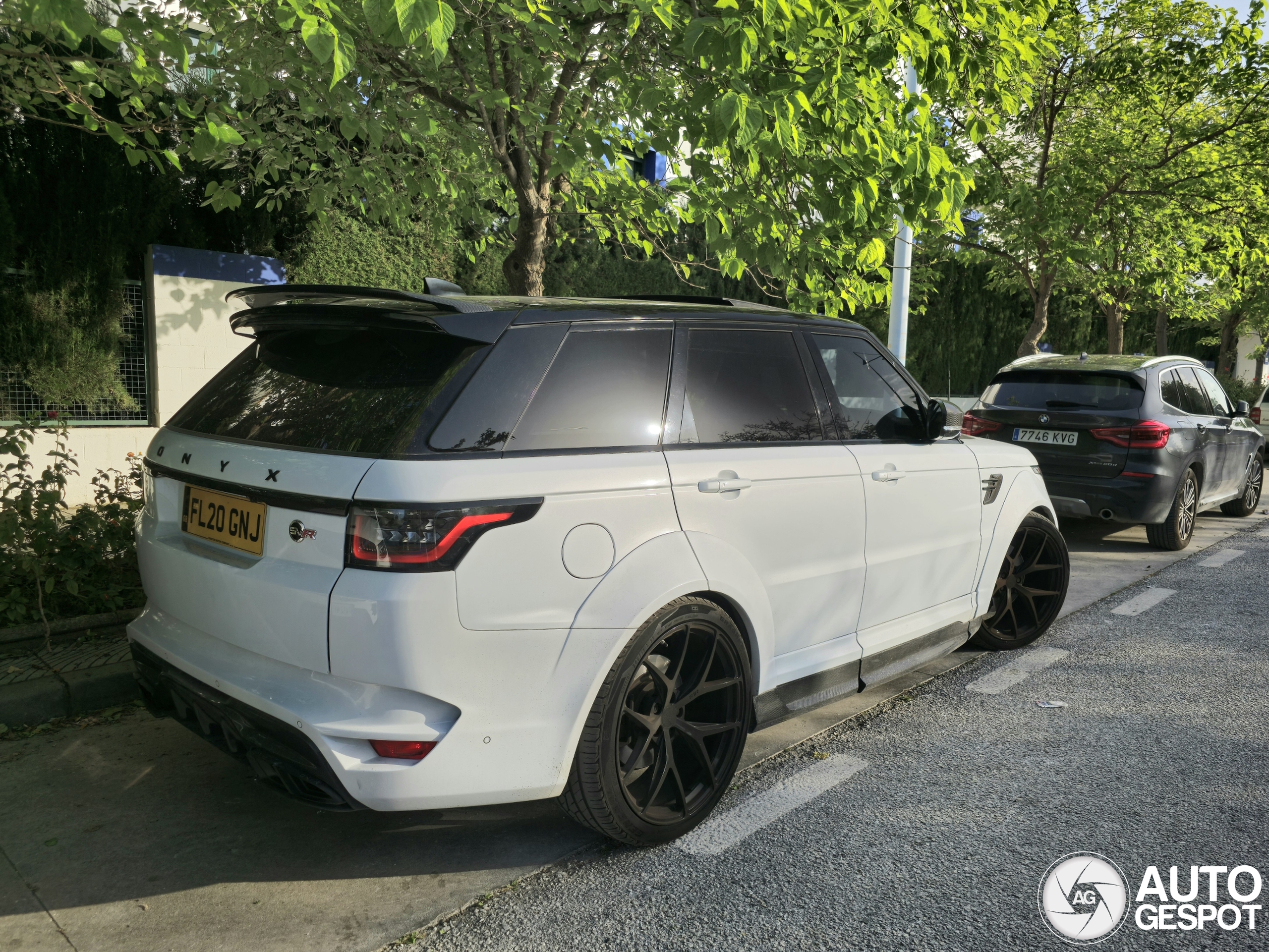 Land Rover Range Rover Onyx SVR 2018