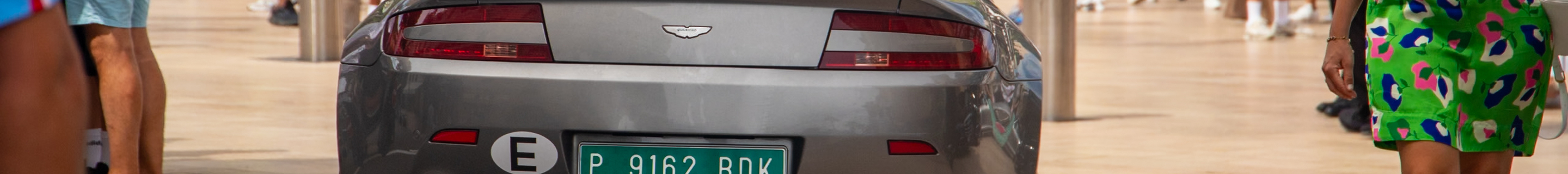 Aston Martin V8 Vantage