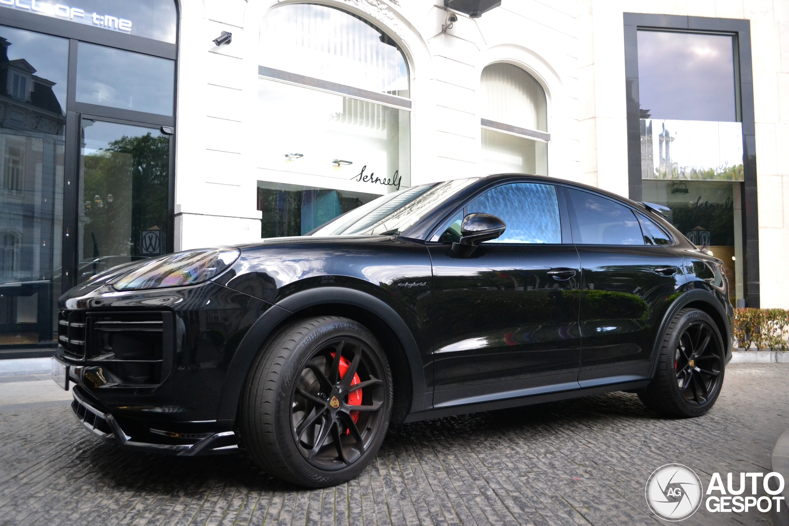 Porsche Cayenne Coupé Turbo E-Hybrid
