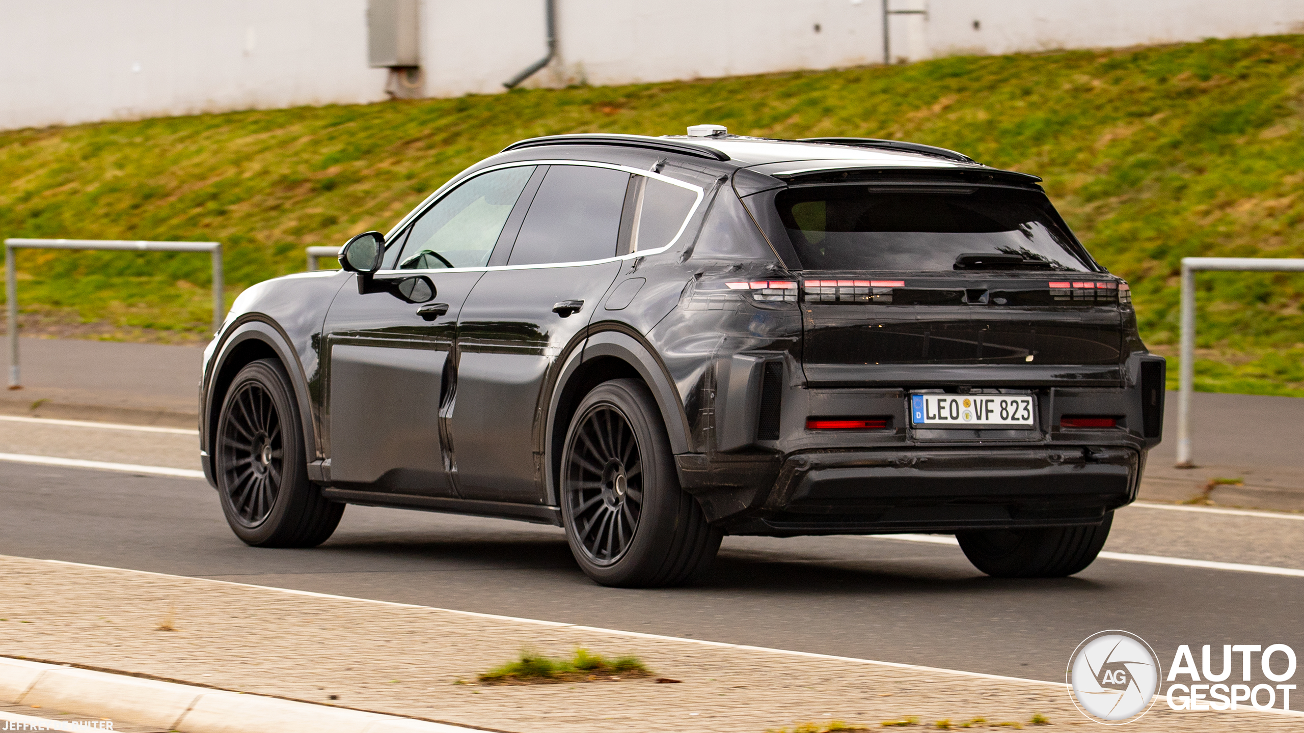 Porsche Cayenne EV