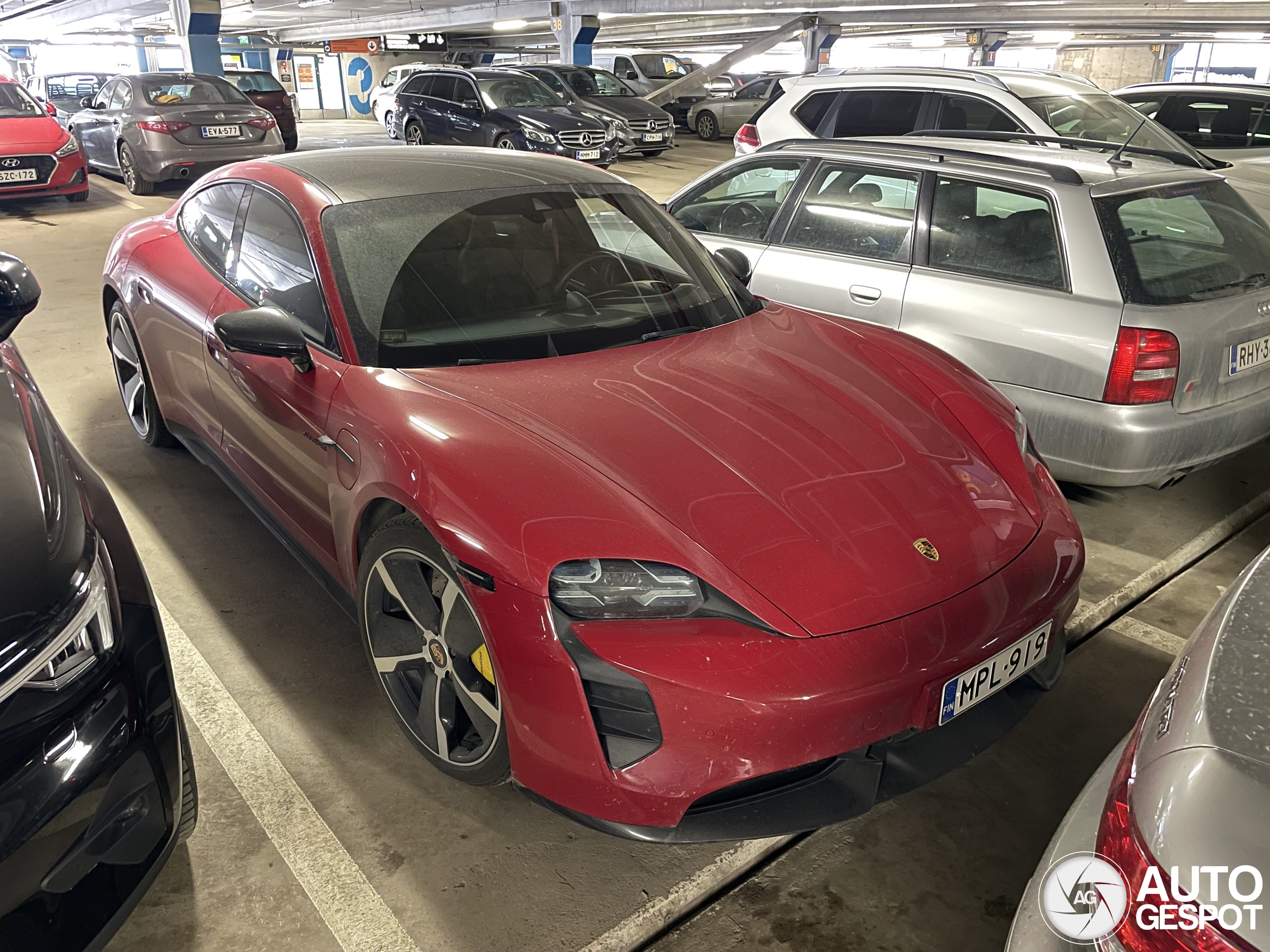 Porsche Taycan Turbo S