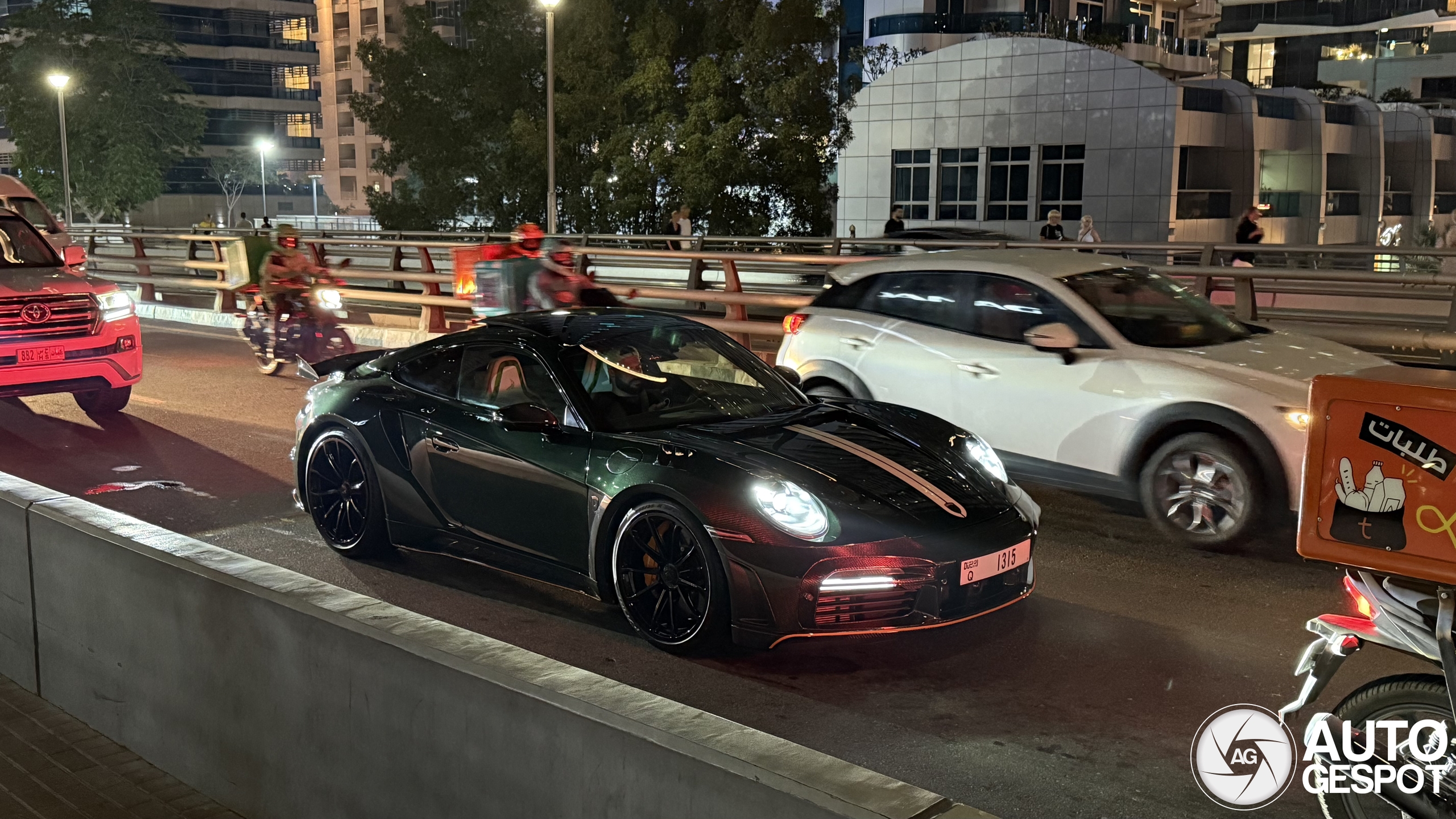 Porsche Topcar 992 Turbo S Stinger GTR Stealth Edition Gradient