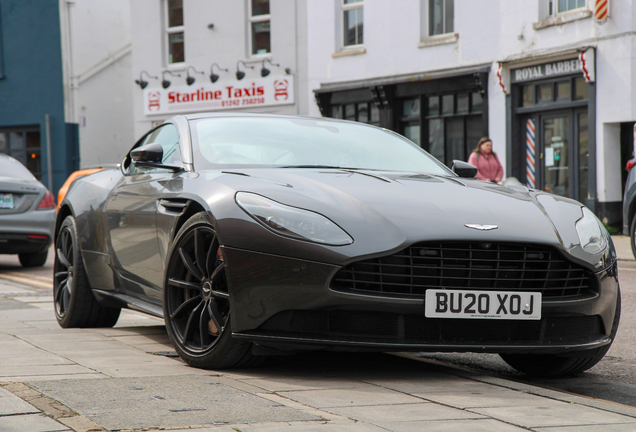 Aston Martin DB11 AMR