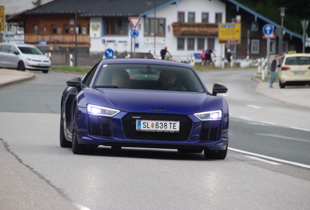 Audi R8 V10 Plus 2015