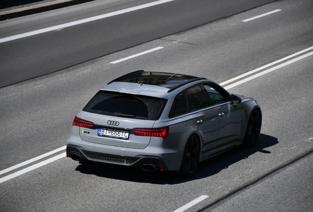 Audi RS6 Avant C8