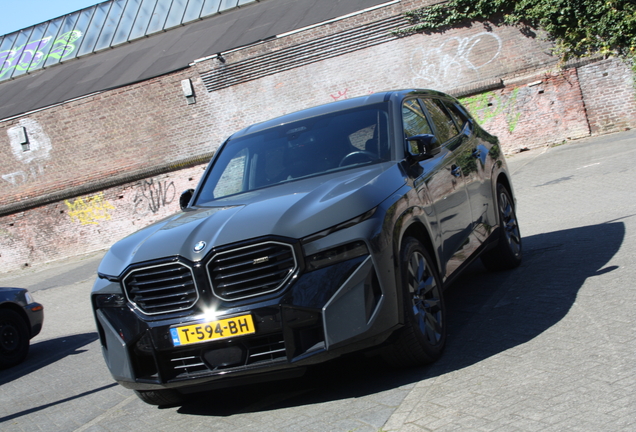 BMW XM G09