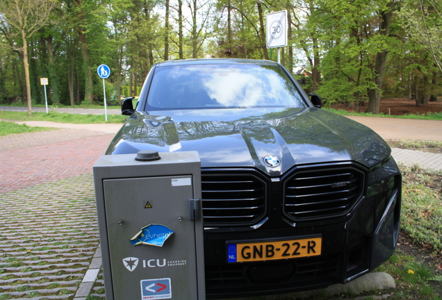BMW XM G09