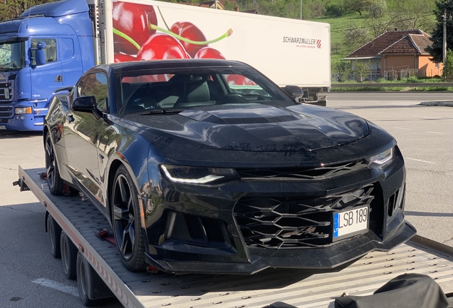 Chevrolet Camaro SS 1LE 2017