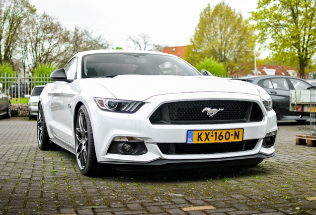 Ford Mustang GT 2015