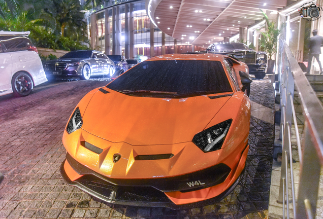 Lamborghini Aventador LP770-4 SVJ