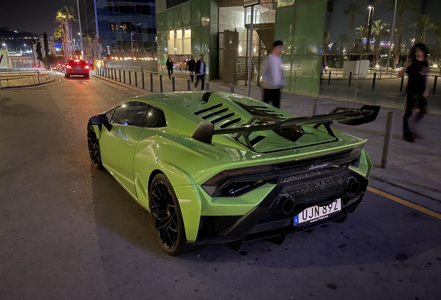 Lamborghini Huracán LP640-2 STO