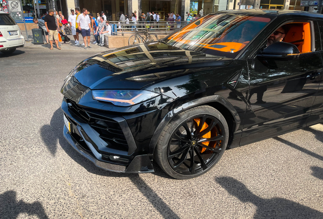 Lamborghini Urus Mansory