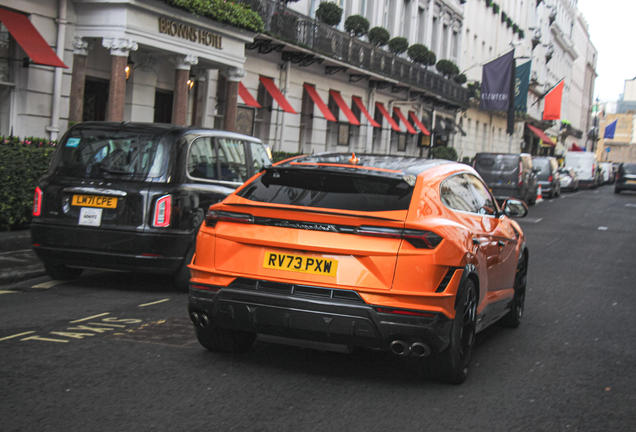 Lamborghini Urus Performante