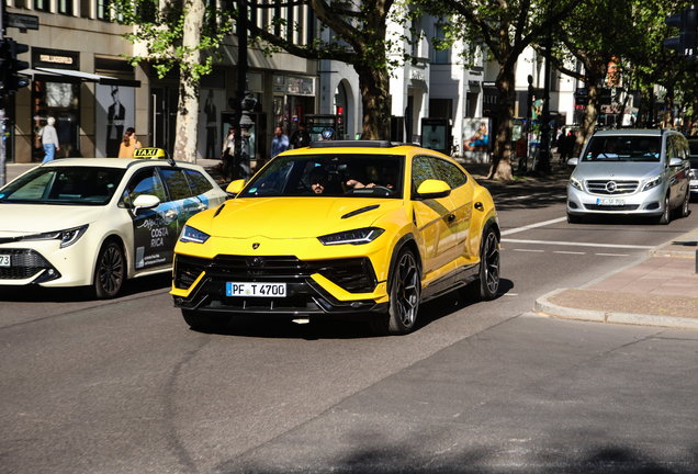 Lamborghini Urus Performante