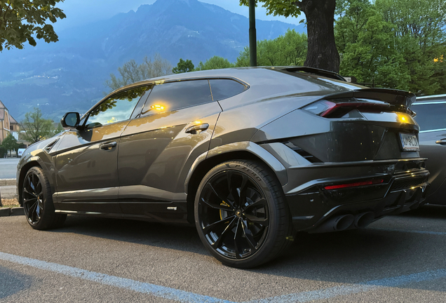 Lamborghini Urus S