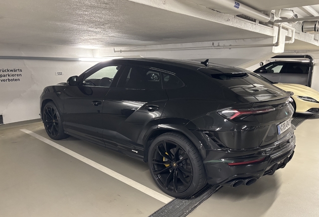 Lamborghini Urus S