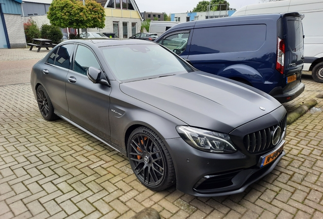 Mercedes-AMG C 63 S W205