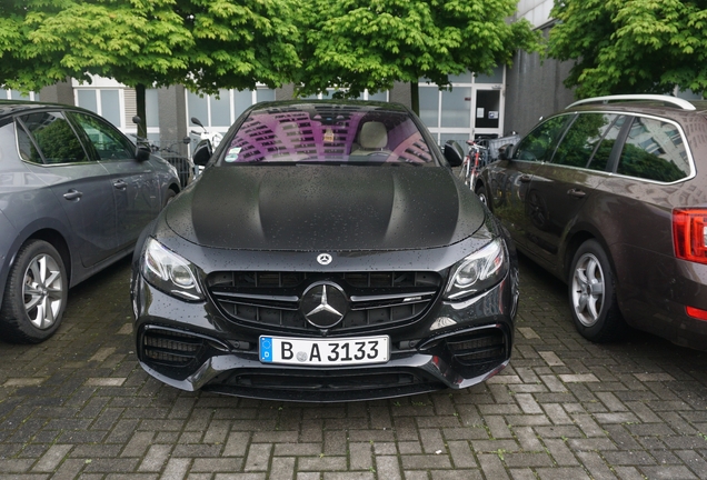 Mercedes-AMG E 63 S W213